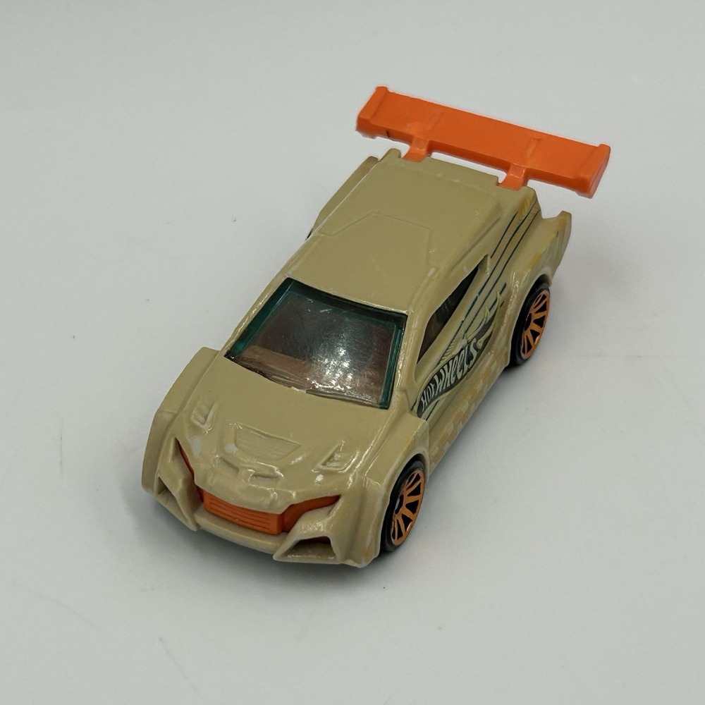 2014 Hot Wheels‎ Torque Twister Tan & Orange HW City: HW Goal 1:64 Loose TRAP5sp